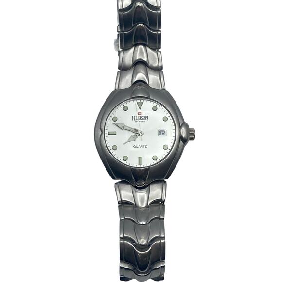 Swiss Hilton Men's Quartz Watch 39mm Date Time -Stainless Steel Band New Battery - Picture 1 of 8